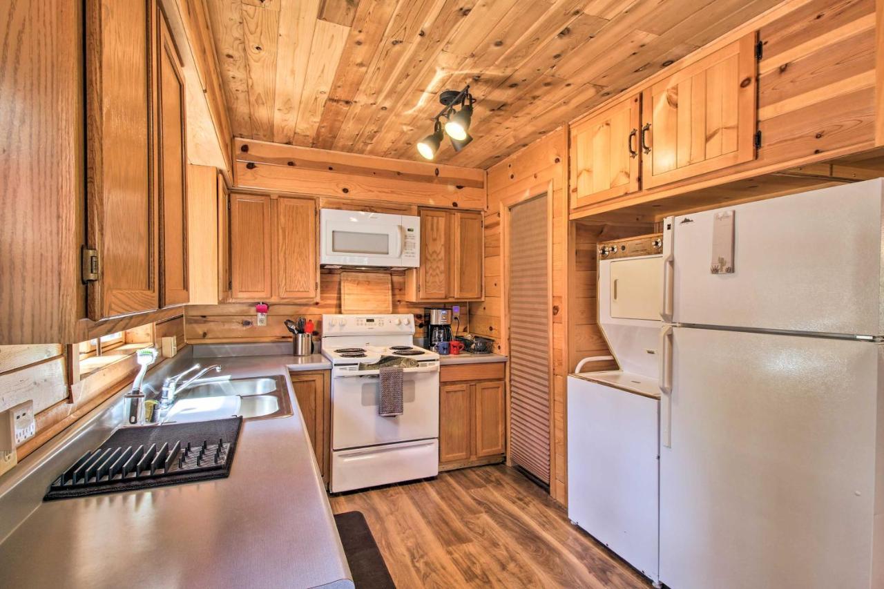 Pinetop-Lakeside Cabin With Deck Hike, Ski And Golf Exterior photo